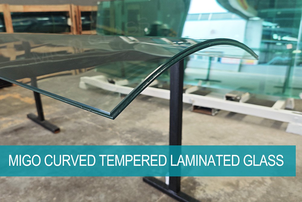 Curved laminated glass 01 Curved laminated glass 01
