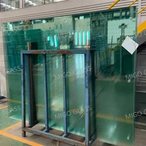 Panneaux de verre durables pour Padel