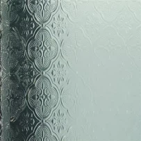 Verre à motif floral