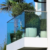 Option de panneau de verre laminé de clôture et de garde-corps