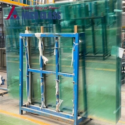 Barrières transparentes pour terrain de padel