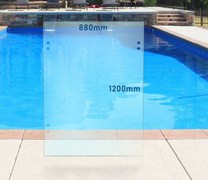 Clôture de piscine en verre sans cadre