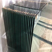 Porte en verre trempé transparent